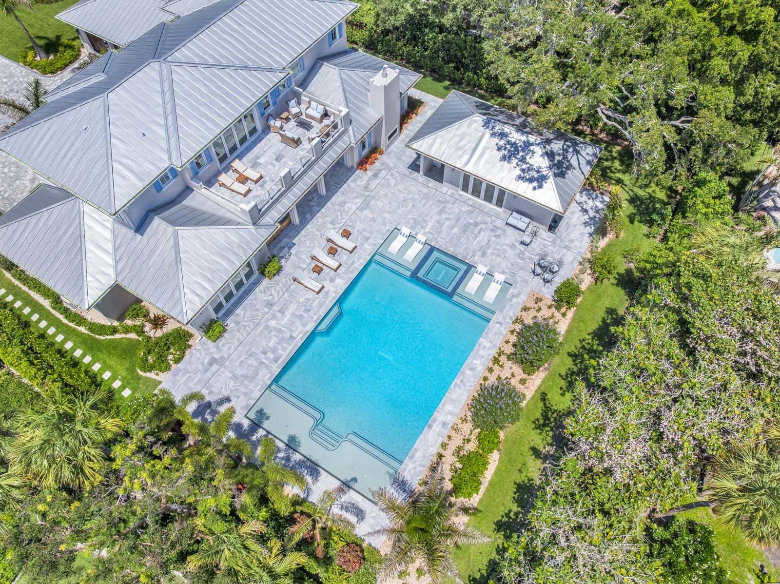 The Whole Shebang offers what you need to market a real estate listing. This includes photos, video, aerials, 3d imaging, and a floor plan.